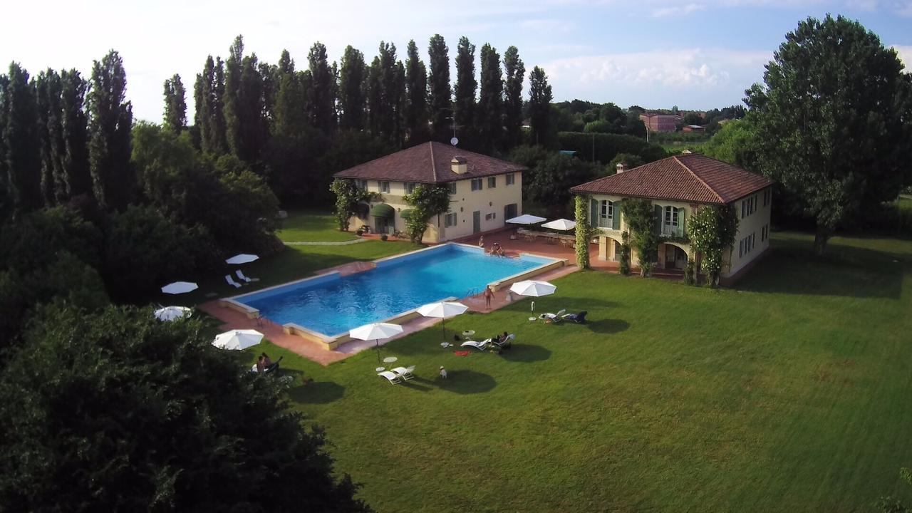 Il Borgo Di Minerva Hotel Minerbio ภายนอก รูปภาพ